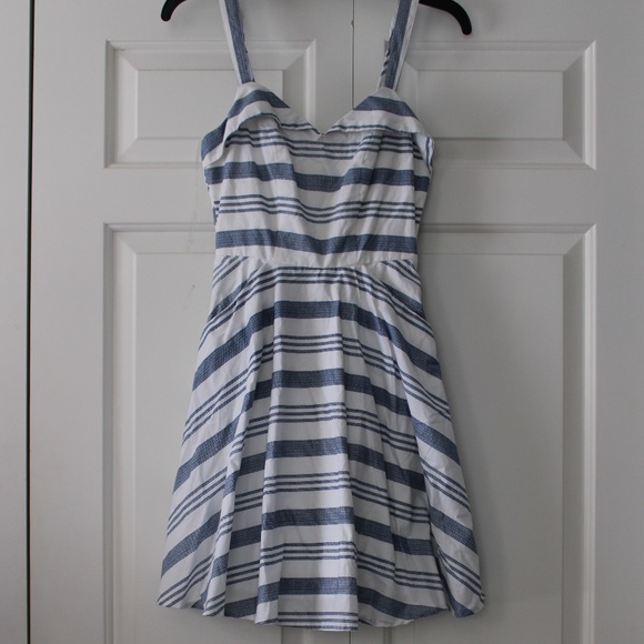 Charlotte Russe Dresses & Skirts - Blue Striped Summer Dress